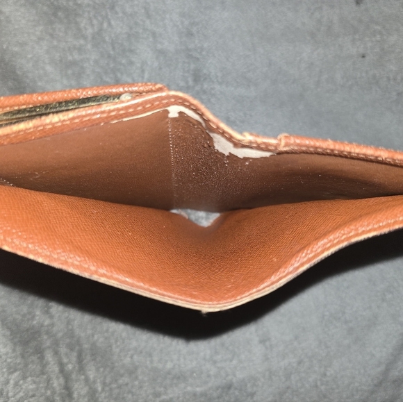 Louis Vuitton Brown Monogram Wallet - Picture 9 of 11